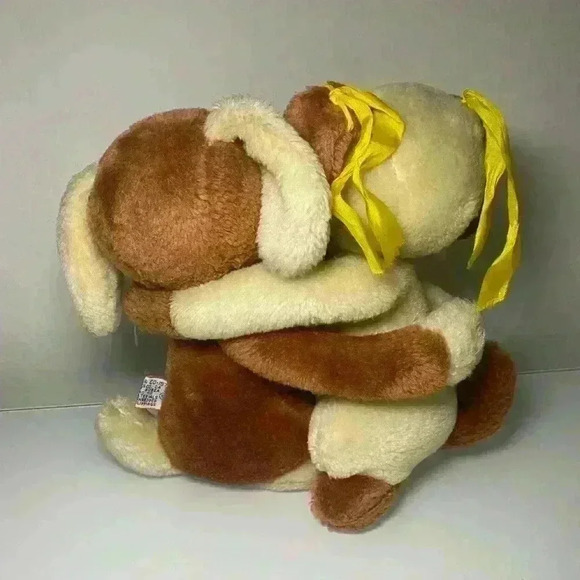 Vintage Dakin 1976 Hugging Dog Couple 9” Plush Soft Toy Stuffed Animal long arms - Picture 2 of 11
